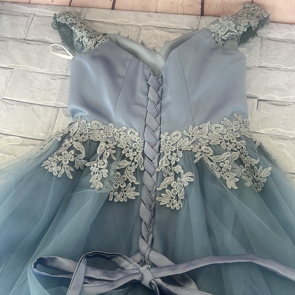 NWOT QUINCEAÑERA, PROM DUSTY BLUE TULLE EMBROIDERY APPLIQUÉS CHARMING Corset - Picture 9 of 10
